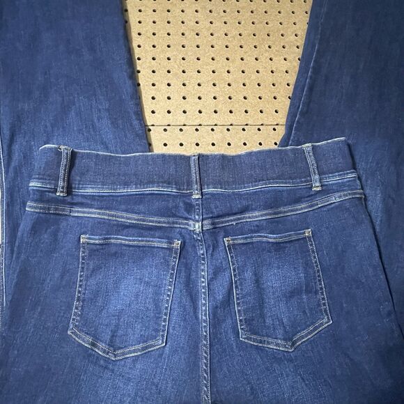 Spanx Jeans Women 1X (36x37) BLue Mid Wash Pull On Flare Stretch Denim Long Tall - Picture 4 of 10
